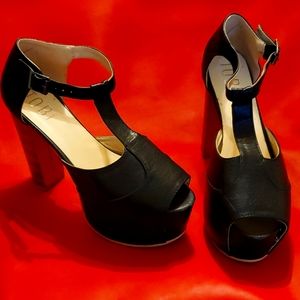 Tobi platform high heels